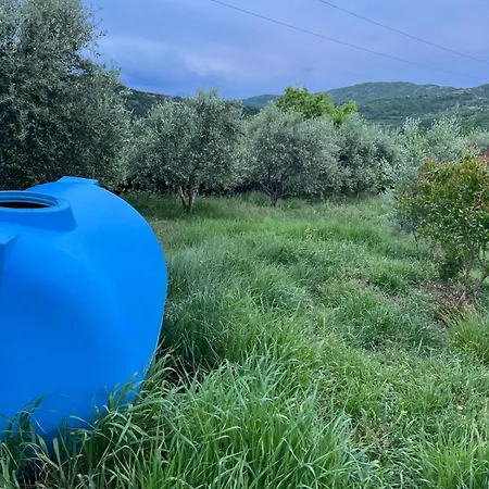 Holiday home Bodini Mountain House Peqin