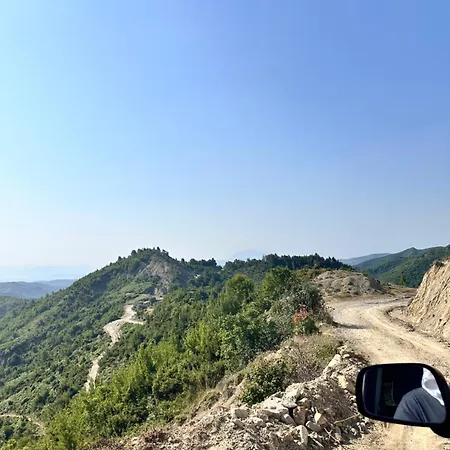 Bodini Mountain House Peqin